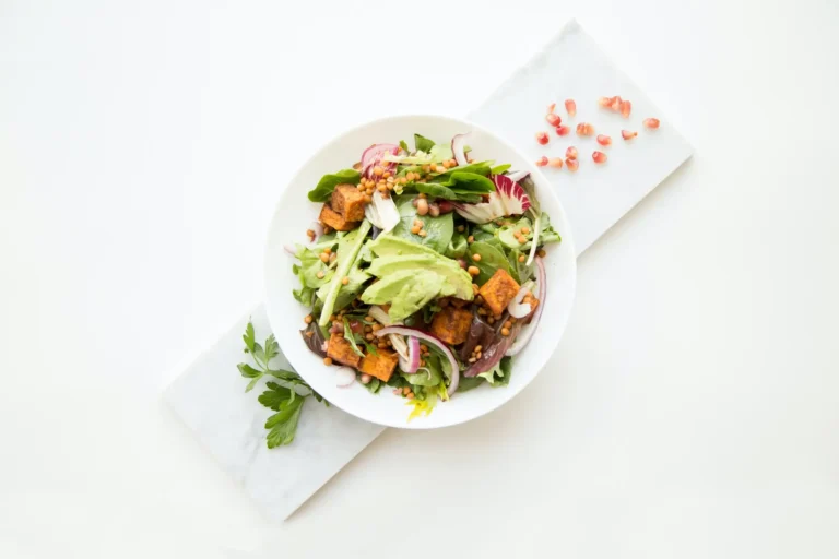 How to Perfectly Style Food Photos with Background Removal Techniques