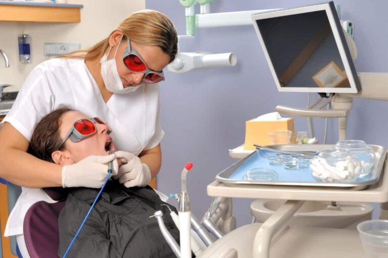 3 Ways General Dentistry Improves Oral Health For Families